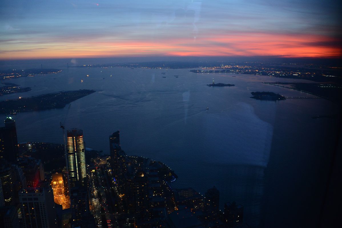 47 Governors Island, Battery Park, 50 West St, Hudson River, Statue Of Liberty From One World Trade Center Observatory After Sunset